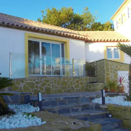 Bed & Breakfast Three Palms